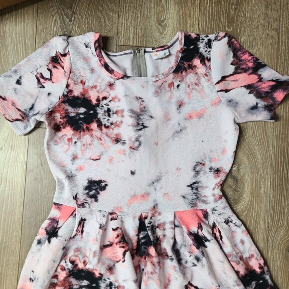 RARE Pink and Black Tie Dye Dress - Lularoe Amelia UNICORN! - Picture 6 of 8